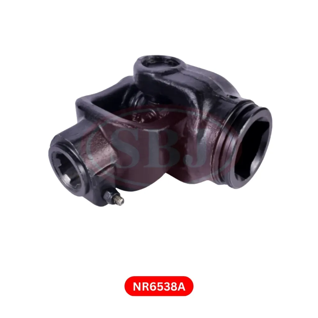 YOKE SET 6T NR643 + TRIANGLE BIG HOLE NR646 (UJC 38*102 I/L, TRACTOR SIDE)  SONALIKA    